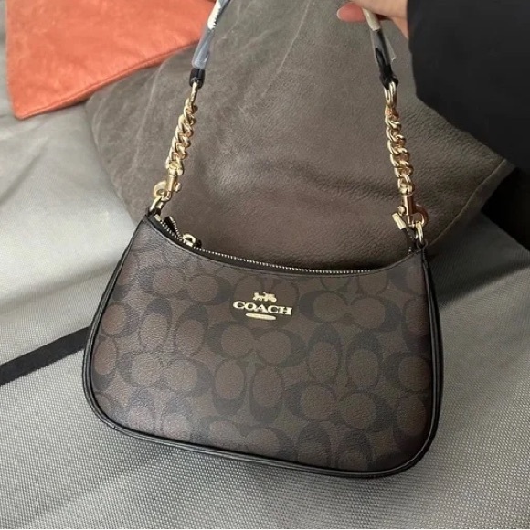 Coach Signature Brown and Gold Satchel🥖🧈